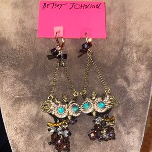NWT Betsey Johnson Owl Dangle Rhinestone Beaded Earrings